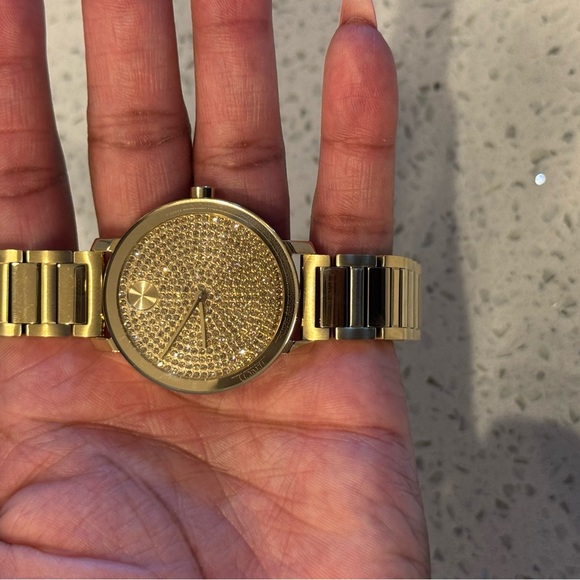 Movado Gold Watch Elegant Accessory - Picture 4 of 4